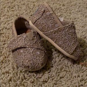 Gold Toddler Toms